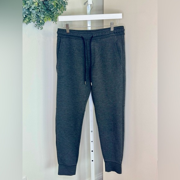 American Eagle Men’s Jogger Sweatpants in Charcoal Gray Size Small - Picture 1 of 10